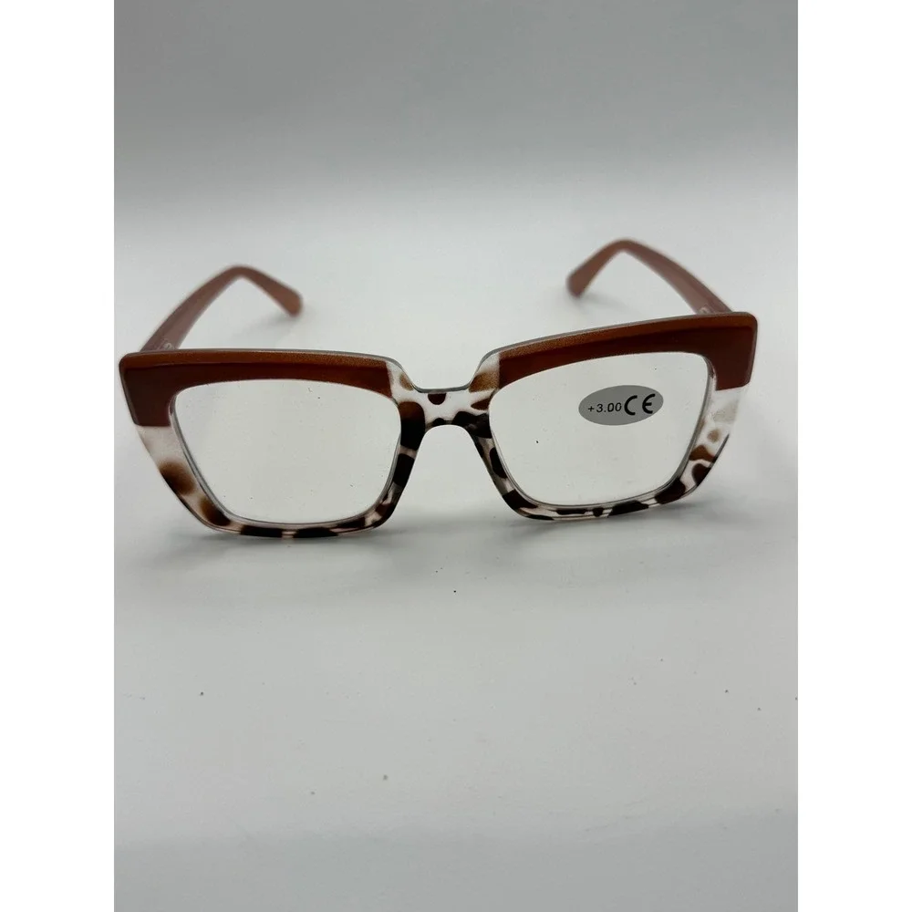 Square Reading Glasses +3.00 Translucent brown cheetah frame Unisex Magnifier